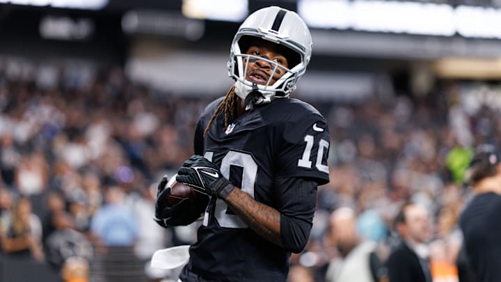 Los Angeles Chargers v Las Vegas Raiders