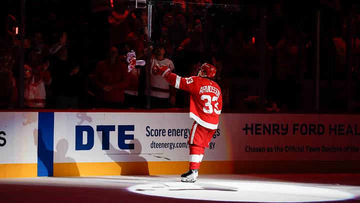 Detroit Red Wings left wing Viktor Arvidsson (33) throws a stuffed octopus into the crowd. Credit: Brian Bradshaw Sevald-Imagn Images Detroit Red Wings left wing Viktor Arvidsson (33) throws a stuffed octopus into the crowd. Credit: Brian Bradshaw Sevald-Imagn Images