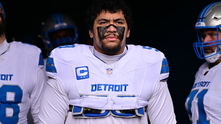 Dec 22, 2024; Chicago, Illinois, USA; Detroit Lions offensive tackle Penei Sewell (58) stands in the tunnel before the game against the Chicago Bears at Soldier Field. Mandatory Credit: Daniel Bartel-Imagn Images