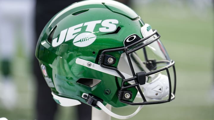 Aug 12, 2023; Charlotte, North Carolina, USA; New York Jets helmet during the second quarter against the Carolina Panthers at Bank of America Stadium. Mandatory Credit: Jim Dedmon-Imagn Images