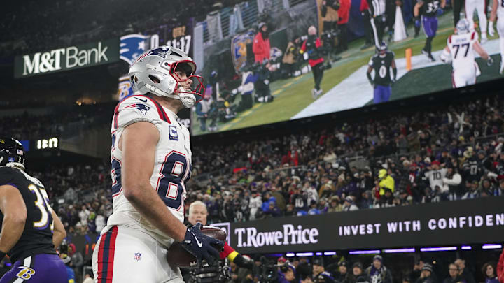 Dec 21, 2025; Baltimore, Maryland, USA;  New England Patriots tight end Hunter Henry (85) celebrates a touchdown against the Baltimore Ravens during the first half of the game at M&T Bank Stadium. Mandatory Credit: James Lang-Imagn Images