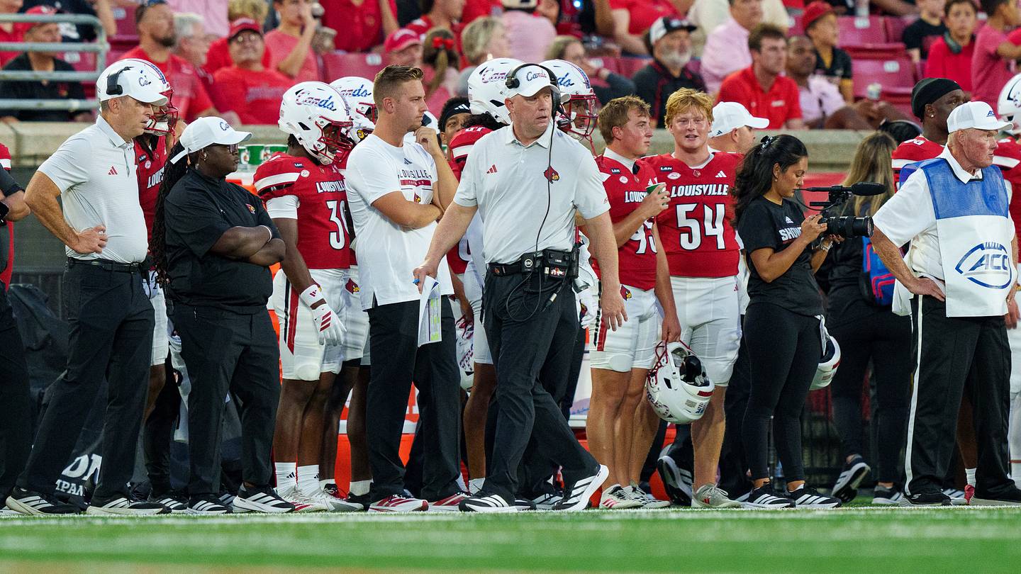 ESPN makes head-scratching decision with Louisville’s biggest ACC game
