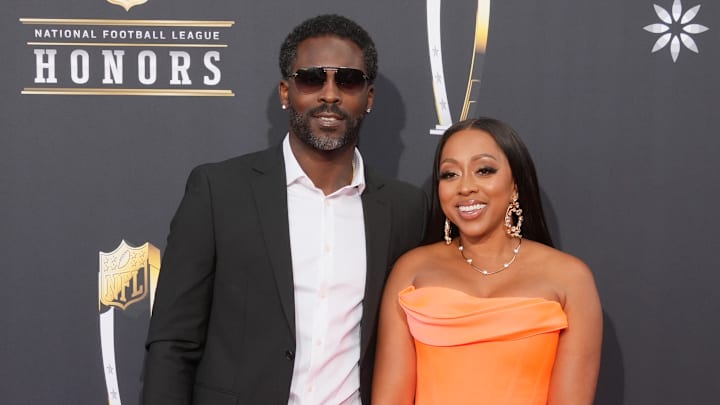 Feb 8, 2024; Las Vegas, NV, USA; Michael Vick and Kijafa Vick on the red carpet before the NFL Honors show at Resorts World Theatre. Feb 8, 2024; Las Vegas, NV, USA; Michael Vick and Kijafa Vick on the red carpet before the NFL Honors show at Resorts World Theatre.
