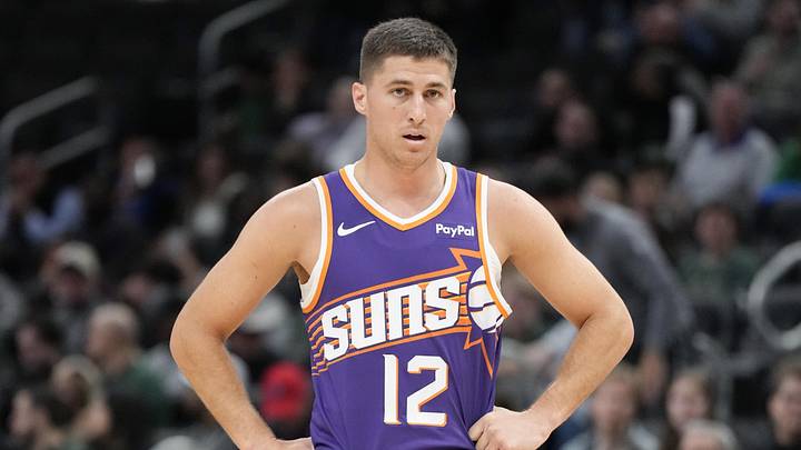 Mar 10, 2026; Milwaukee, Wisconsin, USA; Phoenix Suns guard Collin Gillespie (12) during the game against the Milwaukee Bucks at Fiserv Forum. Mandatory Credit: Jeff Hanisch-Imagn Images Mar 10, 2026; Milwaukee, Wisconsin, USA; Phoenix Suns guard Collin Gillespie (12) during the game against the Milwaukee Bucks at Fiserv Forum. Mandatory Credit: Jeff Hanisch-Imagn Images