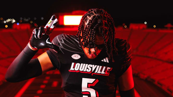 Freeport (Fla.) HS tight end Julius Miles