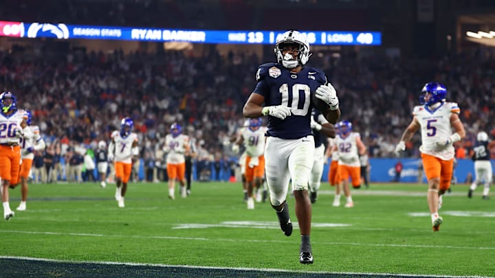 Penn State Nittany Lions running back Nicholas Singleton (10) 