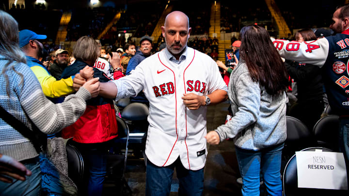 Alex Cora cree que los Medias Rojas se recuperarán en 2023 