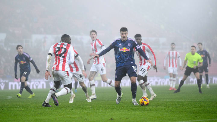 Stoke City Falls 2-0 to Leeds United in a Boxing Day Blow