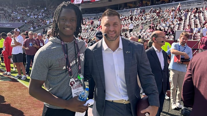 2027 QB Malachi Zeigler with Florida Gators legend Tim Tebow