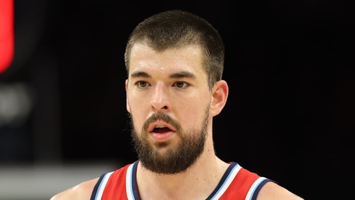 Nov 6, 2025; Phoenix, Arizona, USA; Los Angeles Clippers center Ivica Zubac (40) against the Phoenix Suns at the Mortgage Matchup Center. Mandatory Credit: Mark J. Rebilas-Imagn Images