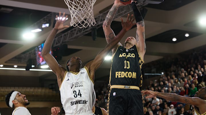 Per a report, Syracuse basketball has shown an interest in center Paul Mbiya, who currently plays for a pro team in France.