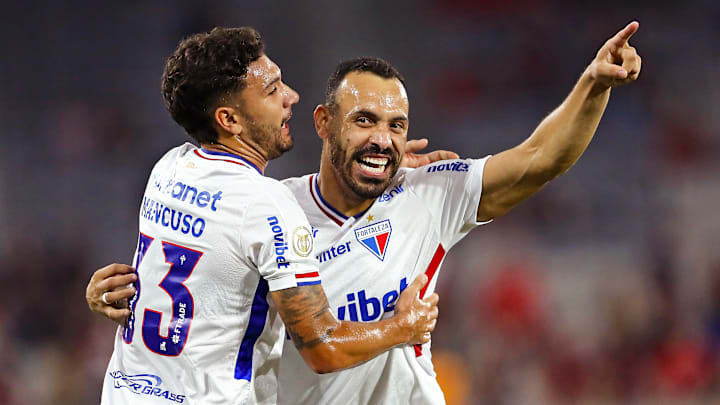 Moisés é um dos titulares do Fortaleza para enfrentar o Vasco