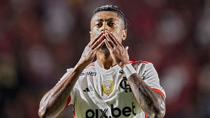 Bruno Henrique deve voltar ao XI inicial do Flamengo