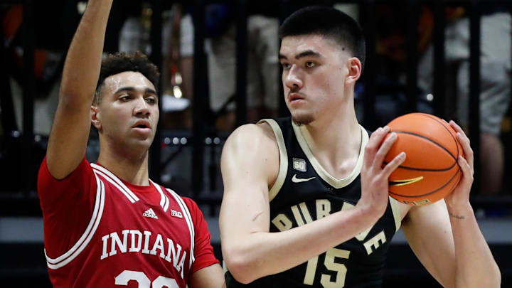 Indiana forward Trayce Jackson-Davis (left) defends Purdue center Zach Edey during a game on Feb. 25, 2023. They meet as pros for the first time Friday night wen the Golden State Warriors take on the Memphis Grizzlies in a nationally televised game on ESPN.