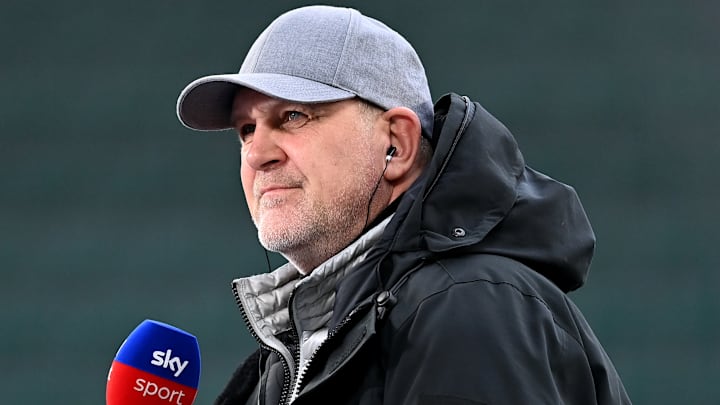 Jörg Schmadtke hat einiges zu tun