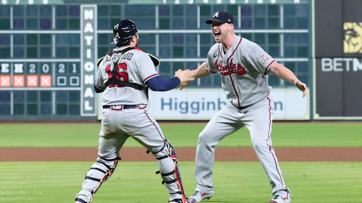 Travis d'Arnaud's listed height will have Braves fans questioning reality