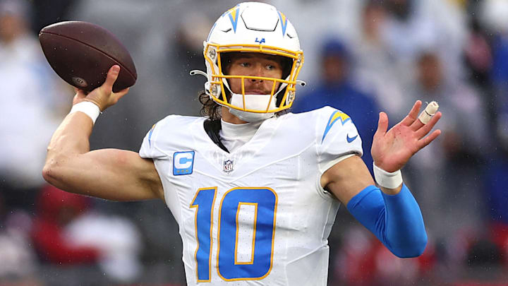 Los Angeles Chargers v New England Patriots