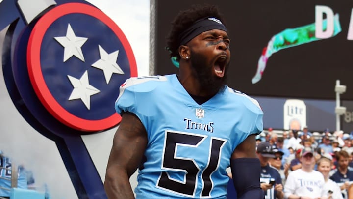 Sep 25, 2022; Nashville, Tennessee, USA; Tennessee Titans linebacker David Long Jr. (51) takes the field during player introductions before the game against the Las Vegas Raiders at Nissan Stadium. Mandatory Credit: Christopher Hanewinckel-Imagn Images Sep 25, 2022; Nashville, Tennessee, USA; Tennessee Titans linebacker David Long Jr. (51) takes the field during player introductions before the game against the Las Vegas Raiders at Nissan Stadium. Mandatory Credit: Christopher Hanewinckel-Imagn Images