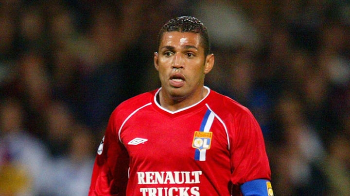 Sonny Anderson brilhou com a camisa do Lyon Sonny Anderson brilhou com a camisa do Lyon