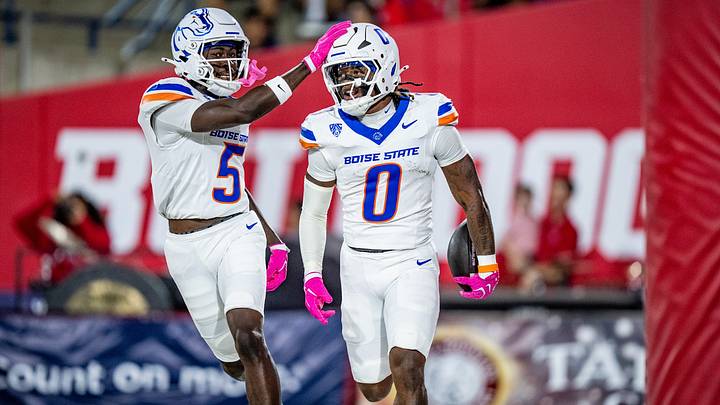 Boise State's Dylan Riley (0) and Akeem Wright. Boise State's Dylan Riley (0) and Akeem Wright.