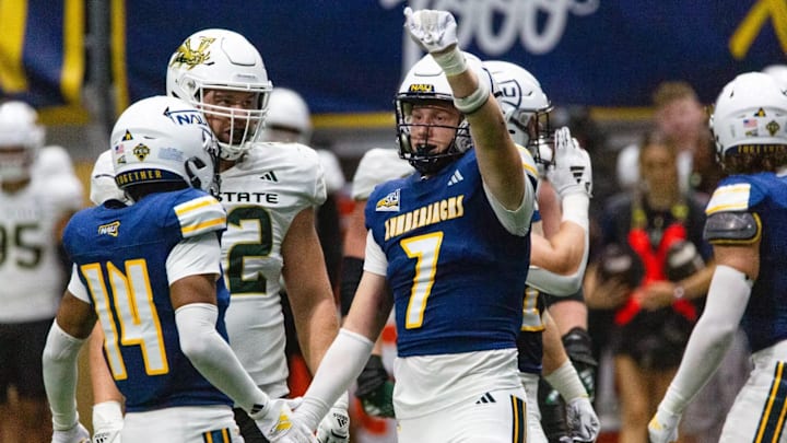 Alex McLaughlin will transfer from Northern Arizona to the UW.