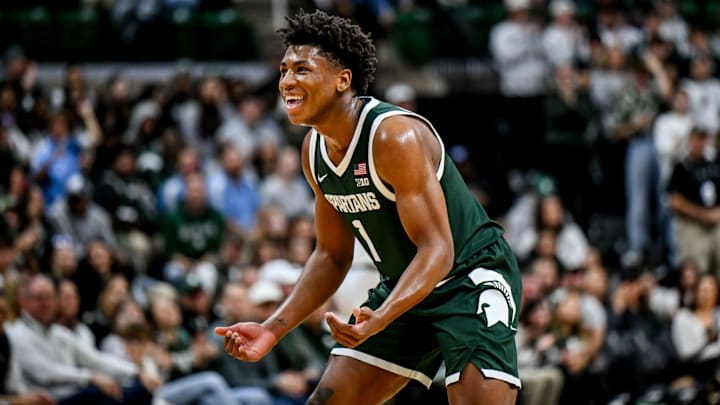 Michigan State's Jeremy Fears Jr. signals to bring it on to Niagara after a score during the first half on Thursday, Nov. 7, 2024, at the Breslin Center in East Lansing.