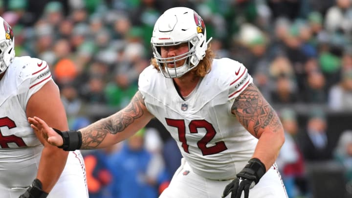 Dec 31, 2023; Philadelphia, Pennsylvania, USA; Arizona Cardinals guard Hjalte Froholdt (72) against the Philadelphia Eagles at Lincoln Financial Field. Mandatory Credit: Eric Hartline-USA TODAY Sports Dec 31, 2023; Philadelphia, Pennsylvania, USA; Arizona Cardinals guard Hjalte Froholdt (72) against the Philadelphia Eagles at Lincoln Financial Field. Mandatory Credit: Eric Hartline-USA TODAY Sports