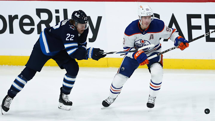 Edmonton Oilers forward Ryan Nugent-Hopkins (93)