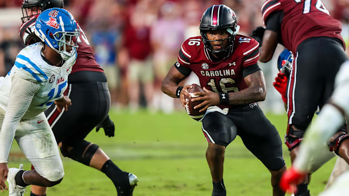 Oct 5, 2024; Columbia, South Carolina, USA; South Carolina Gamecocks quarterback LaNorris Sellers (16) scrambles against the Mississippi Rebels in the second half at Williams-Brice Stadium. Mandatory Credit: Jeff Blake-Imagn Images