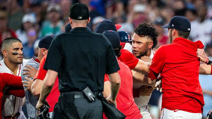 Jun 30, 2026; Boston, Massachusetts, USA; Boston Red Sox first baseman Willson Contreras (40) is held back by teammates during an altercation in the fourth inning against the Washington Nationals at Fenway Park. Mandatory Credit: Jaiden Tripi-Imagn Images Jun 30, 2026; Boston, Massachusetts, USA; Boston Red Sox first baseman Willson Contreras (40) is held back by teammates during an altercation in the fourth inning against the Washington Nationals at Fenway Park. Mandatory Credit: Jaiden Tripi-Imagn Images