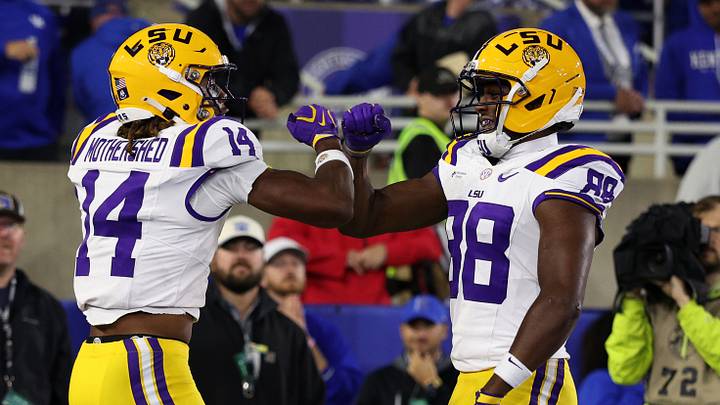 Oct 10, 2026; Lexington, Kentucky, USA; LSU Tigers wide receiver Roman Mothershed (14) celebrates with wide receiver Malik Elzy (88) during the fourth quarter against the Kentucky Wildcats at Kroger Field. Mandatory Credit: Jordan Prather-Imagn Images Oct 10, 2026; Lexington, Kentucky, USA; LSU Tigers wide receiver Roman Mothershed (14) celebrates with wide receiver Malik Elzy (88) during the fourth quarter against the Kentucky Wildcats at Kroger Field. Mandatory Credit: Jordan Prather-Imagn Images