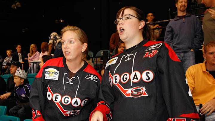 Colorado Avalanche v Los Angeles Kings Colorado Avalanche v Los Angeles Kings