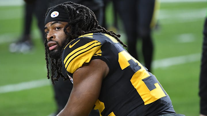 Dec 7, 2023; Pittsburgh, Pennsylvania, USA;  Pittsburgh Steelers running back Najee Harris (22) watches the field before playing the New England Patriots at Acrisure Stadium. Mandatory Credit: Philip G. Pavely-Imagn Images