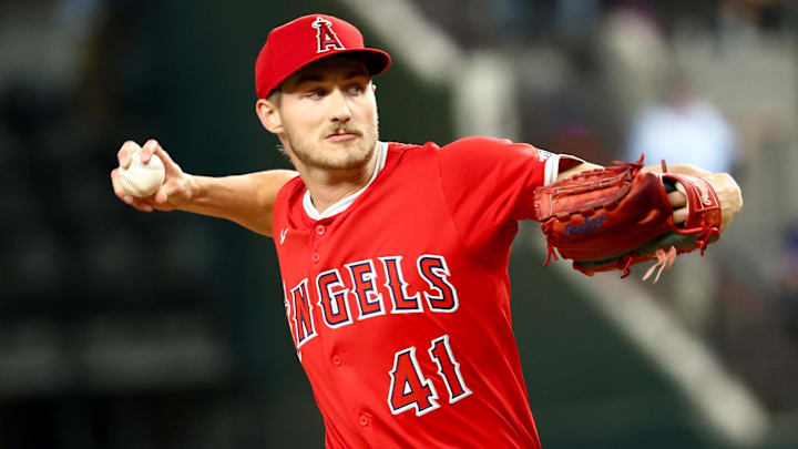 Aug 27, 2025; Arlington, Texas, USA;  Los Angeles Angels starting pitcher Jack Kochanowicz (41) throws during the first inning against the Texas Rangers at Globe Life Field. Mandatory Credit: Kevin Jairaj-Imagn Images