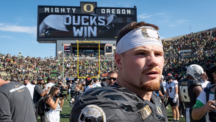 Oregon Ducks inside linebacker Bryce Boettcher walks off the field as the Oregon Ducks host the Oregon State Beavers Sept. 20, 2025, at Autzen Stadium in Eugene, Oregon.