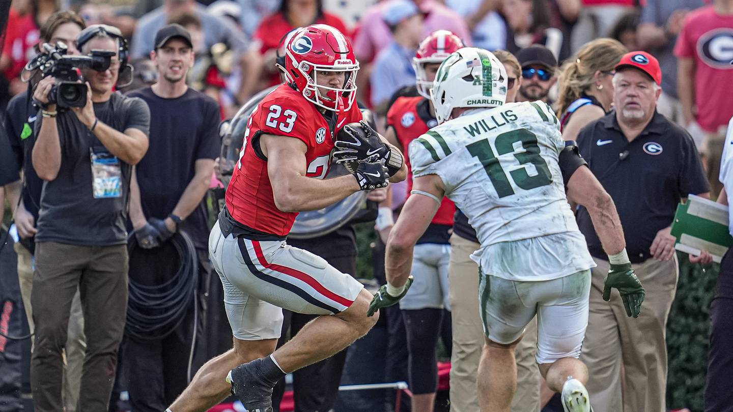 The Georgia Bulldogs Have a Fantastic Problem Heading Into the 2026 Football Season