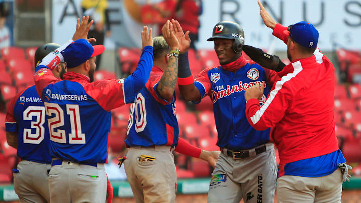 Gigantes del Cibao reciben la visita de las Águilas en el Estadio Julián Javier