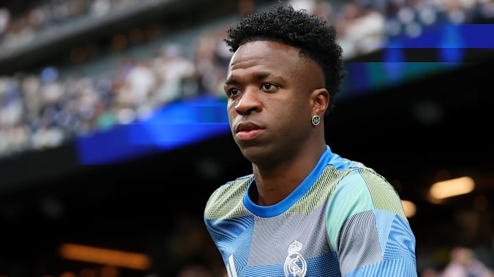 Vinícius Júnior será um dos titulares do Real Madrid contra o Levante
