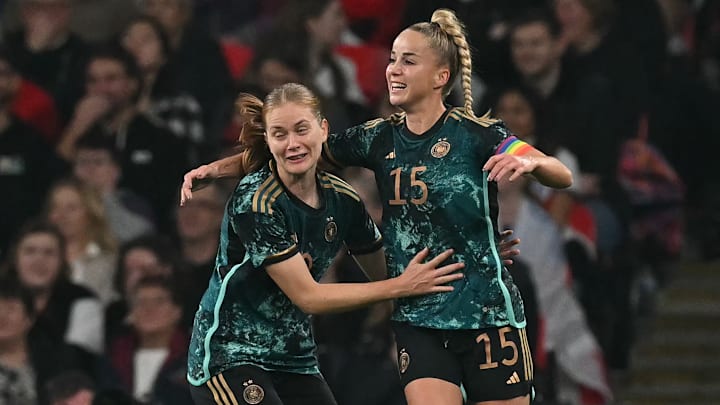 Sjoeke Nüsken und Giulia Gwinn