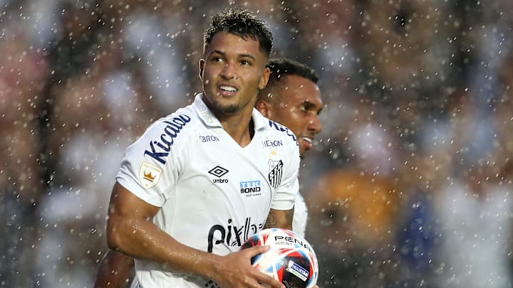 Marcos Leonardo marcou o gol de empate do Santos contra o Corinthians Marcos Leonardo marcou o gol de empate do Santos contra o Corinthians