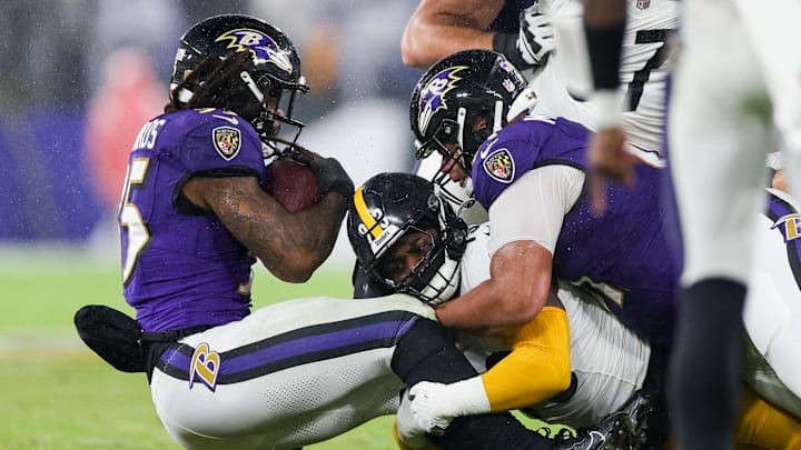 Pittsburgh Steelers v Baltimore Ravens