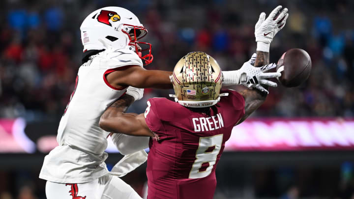 Dec 2, 2023; Charlotte, NC, USA; Florida State Seminoles defensive back Renardo Green (8) breaks up