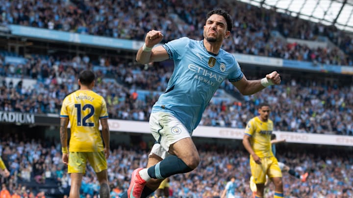 Manchester City FC v Crystal Palace FC - Premier League
