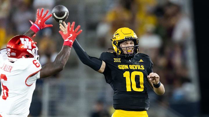 Oct 25, 2025; Tempe, Arizona, USA; Arizona State Sun Devils quarterback Sam Leavitt (10) against the Houston Cougars in the second half at Mountain America Stadium. Mandatory Credit: Mark J. Rebilas-Imagn Images