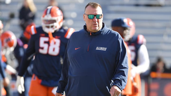 Nov 1, 2025; Champaign, Illinois, USA; Illinois Fighting Illini head coach Bret Bielema before an NCAA game against the Rutgers Scarlet Knights at Memorial Stadium. Mandatory Credit: Ron Johnson-Imagn Images Nov 1, 2025; Champaign, Illinois, USA; Illinois Fighting Illini head coach Bret Bielema before an NCAA game against the Rutgers Scarlet Knights at Memorial Stadium. Mandatory Credit: Ron Johnson-Imagn Images