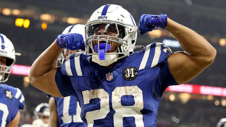 Tennessee Titans v Indianapolis Colts - NFL 2025