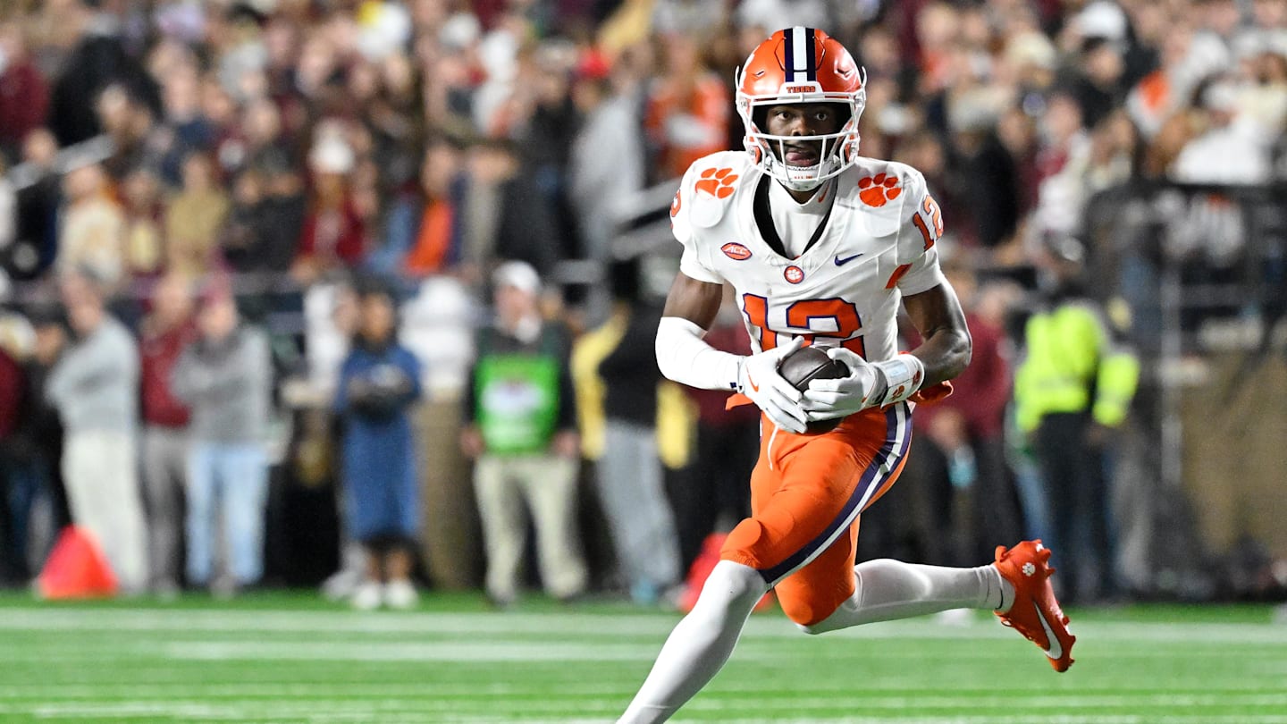 Clemson Re-Signs a Star Offensive Piece, Keeping Its Elite WR Pair Intact