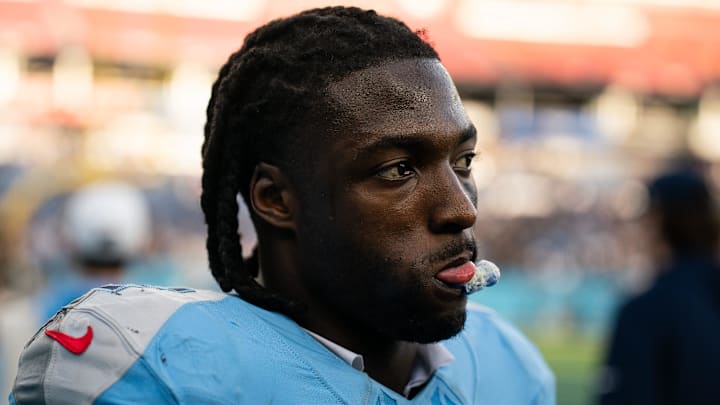 Tennessee Titans running back Tyjae Spears (2)