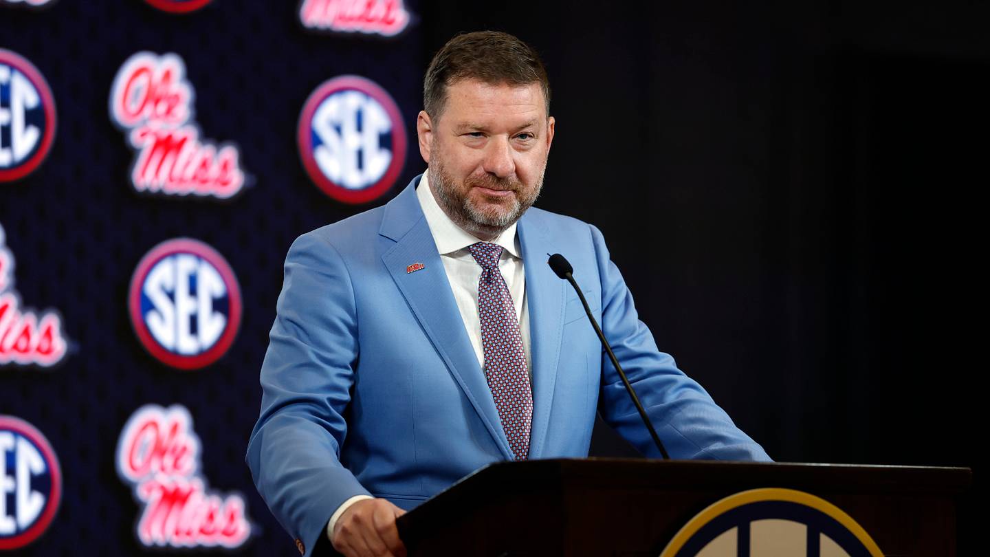 Ole Miss Lands Official Visit With Brother of SEC Quarterback