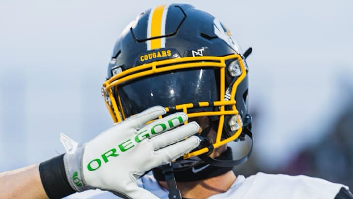 Four-star linebacker Tristan Phillips